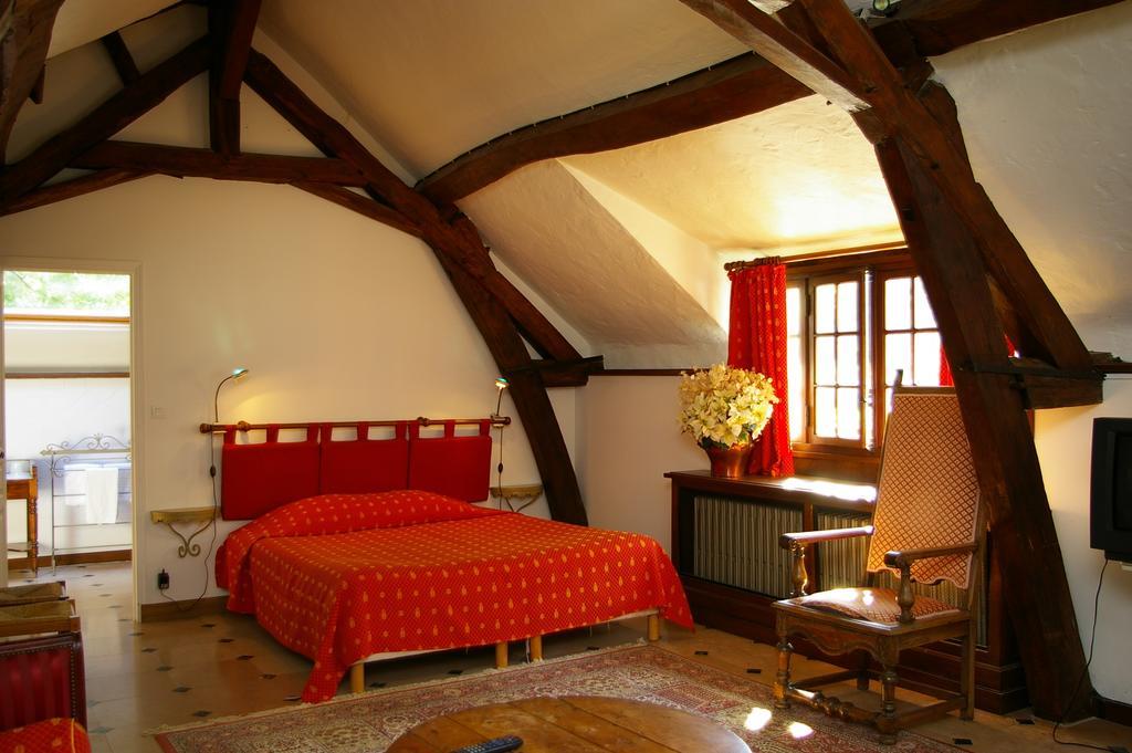 Hostellerie du Château de l'Isle La Croix-en-Touraine Cameră foto
